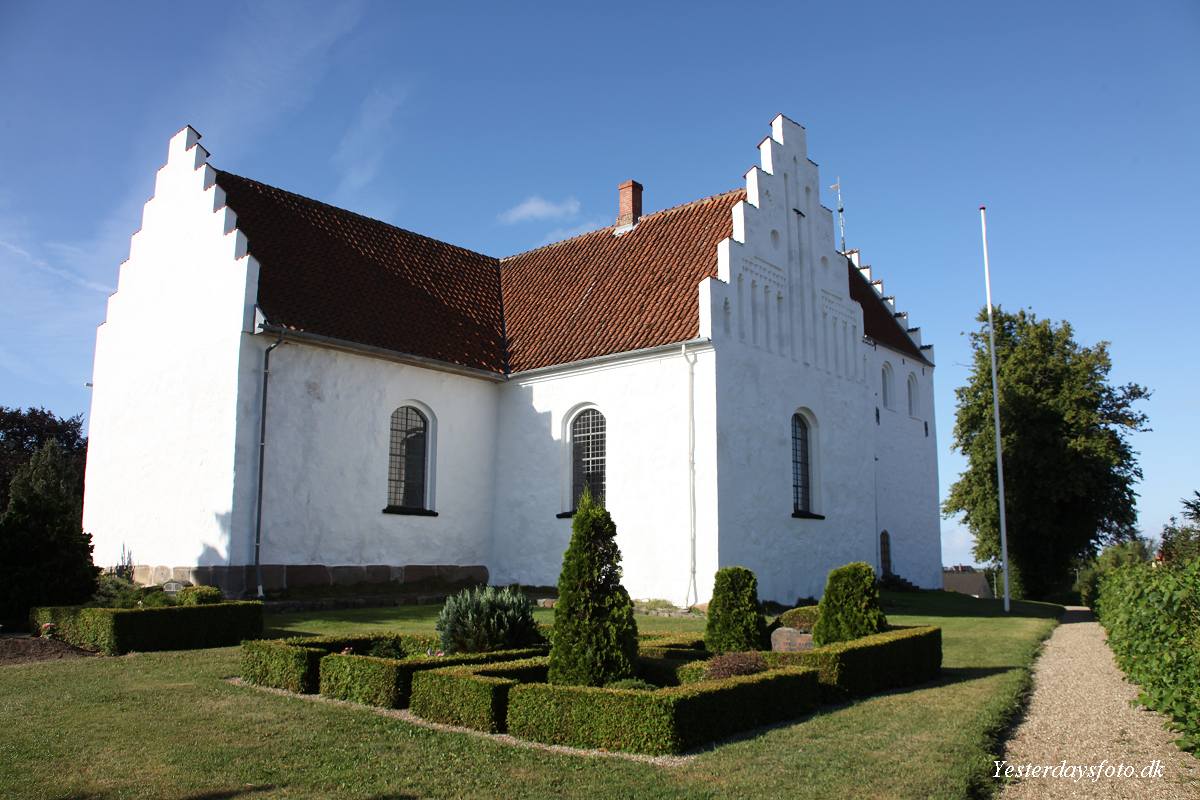 I detaljer Begravelse Prøv det Vester Åby Kirke Faaborg-Midtfyn